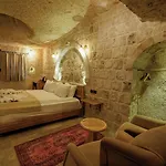 מלון Escape Cave