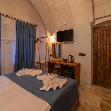 Escape Cave * Goreme