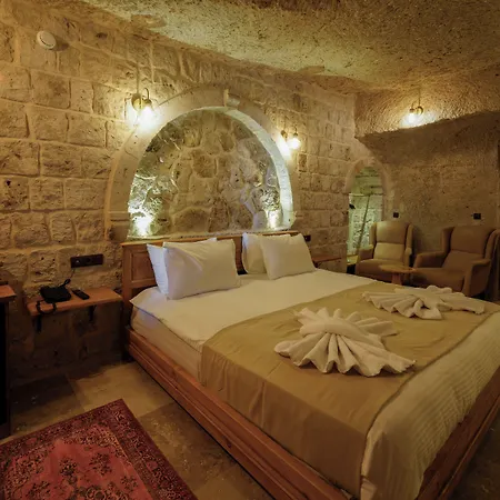 Hotel Escape Cave *